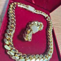 24MM Diamond Lock 14k Gold Plated Doesn't Loses Color 