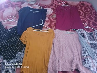 Women's t shirt bundle size xl