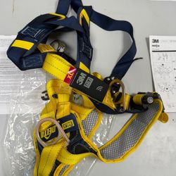 DBI Sala Fall Protection Harness XL 