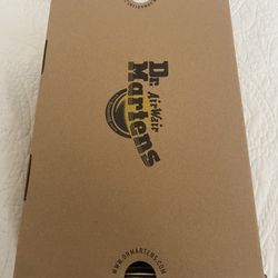 BRAND NEW NEVER WORN 