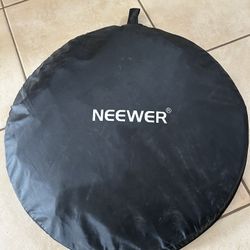 Large Neewe Light Deflector
