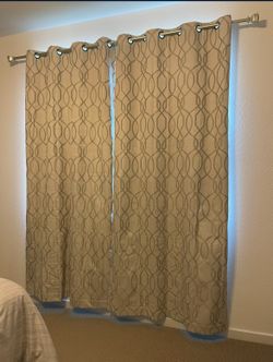 Curtains. Cortinas