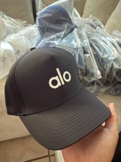 Alo hats
