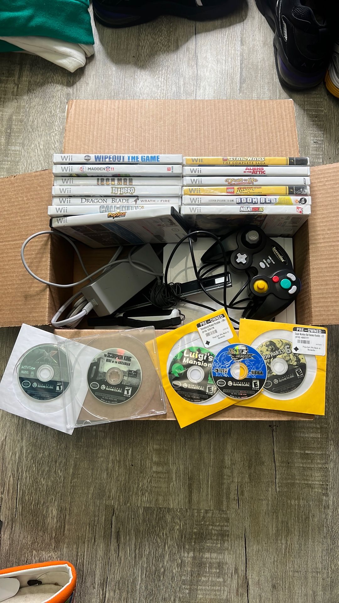 Nintendo Wii/GameCube Bundle