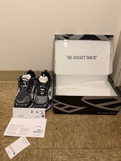 OFF-WHITE Be Right Back (SIZE 10)