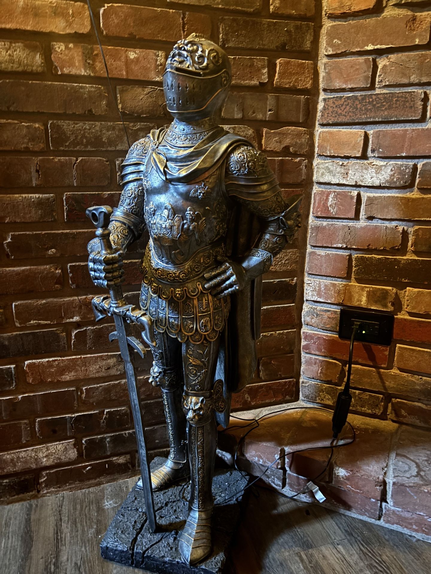King’s Guard Knight, Medieval Armor, Gothic Decor (set of 2)