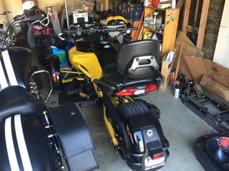 Can Am Spyder F3 Passenger Backrest