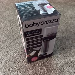 Baby Brezza Safe+Smart Bottle Warner Brand New 
