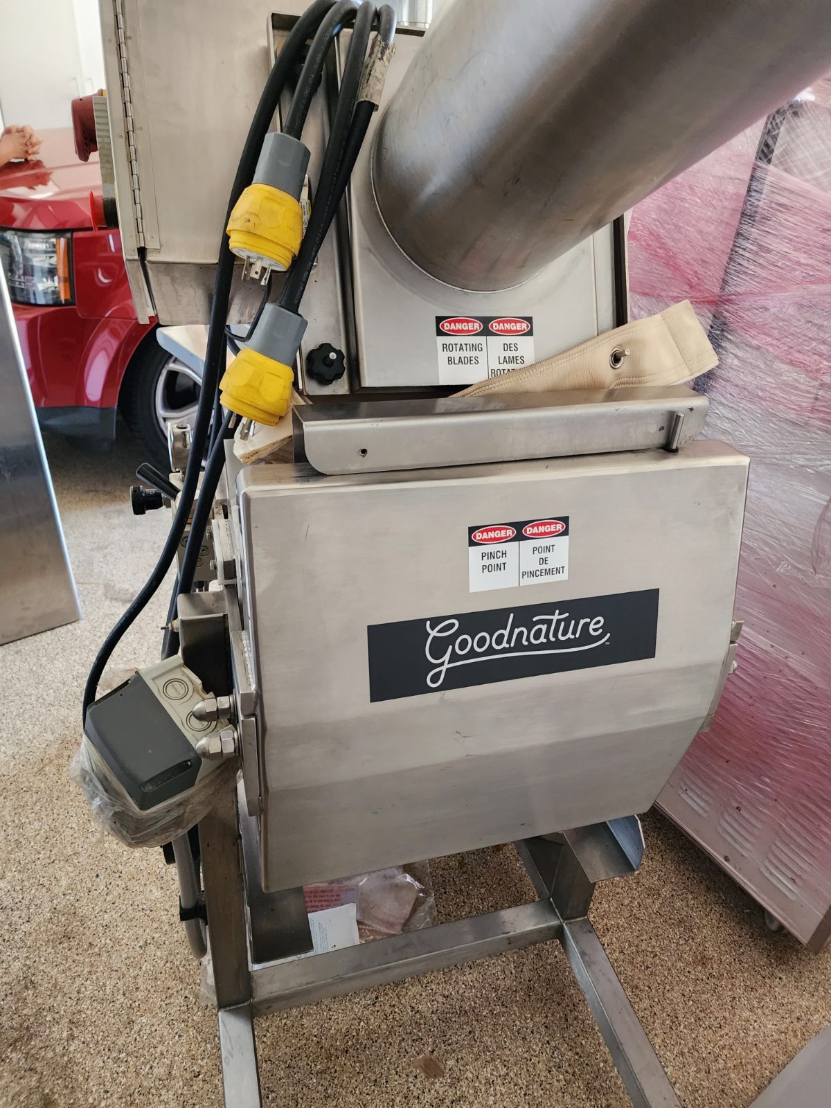 Goodnature X-1 commercial juicer