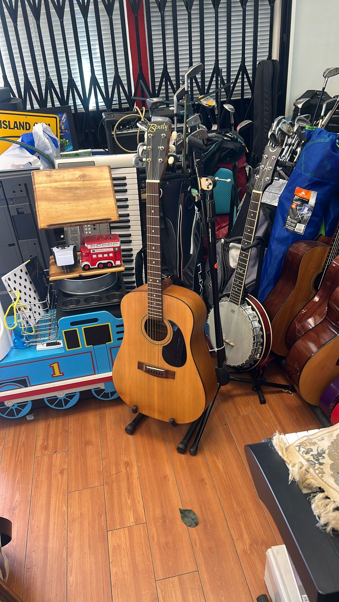 Bently Acoustic Guitar