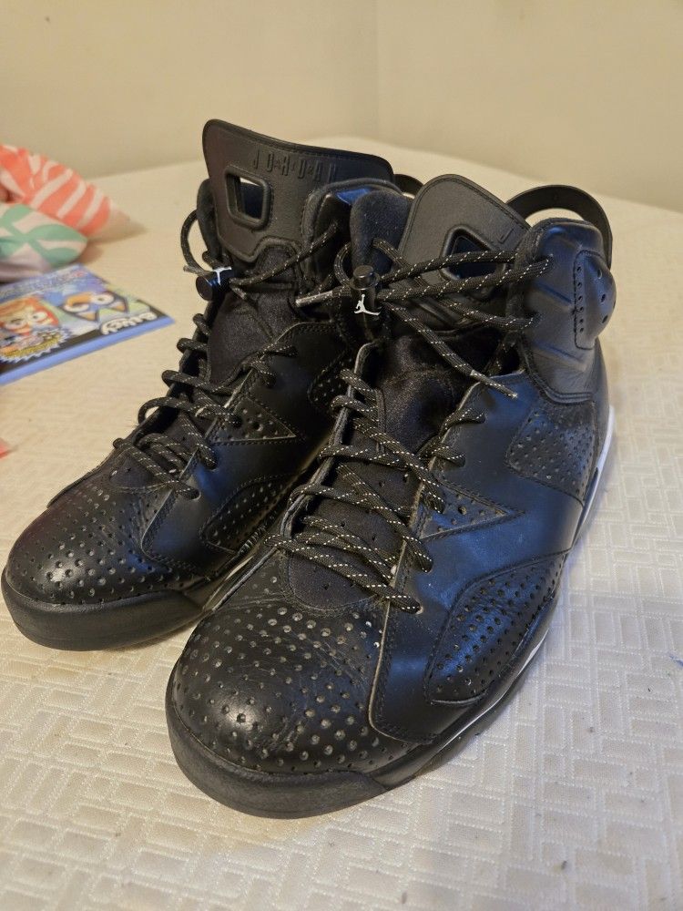 Jordan Retro 6 Black Cat Size 9.5