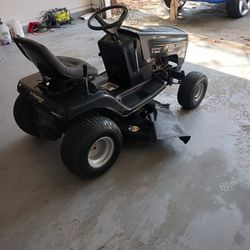 Murray riding lawn mower best sale for sale