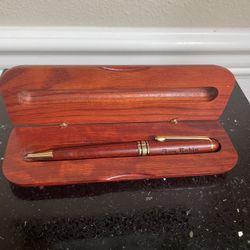 Rosewood Pen with Wooden Case