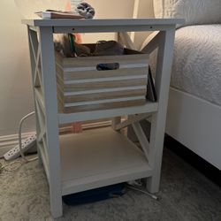Nightstand 