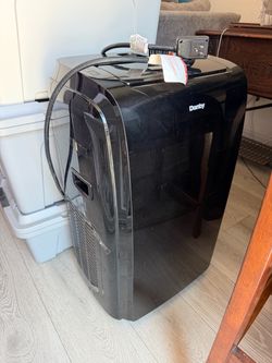 Portable air conditioner