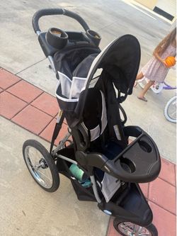 Jogger stroller