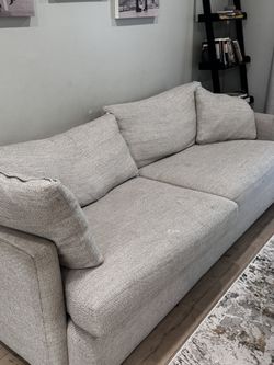 Crate & Barrel Lounge deep 93” Sofa