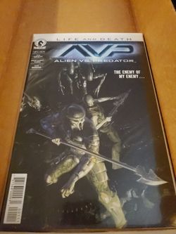 Alien Vs. Predator Comics Vol. 1-4