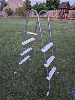 Above Ground Pool Ladder