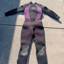 Full Body Wet Suit.