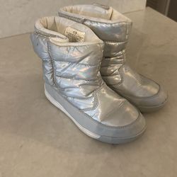 Snow Boots 