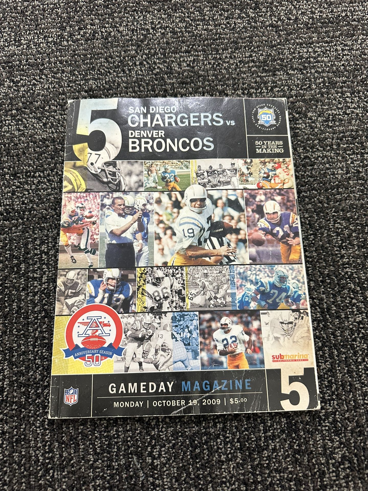 SAN DIEGO CHARGERS vs DENVER BRONCOS 2009 Magazine