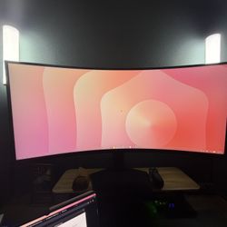 Samsung 40 Inch 5k2k Curved monitor (2025)