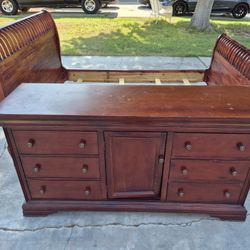 Queen Size Bed Frame And 1 Dresser 