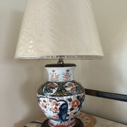Japanese Vintage Porcelain Lamp