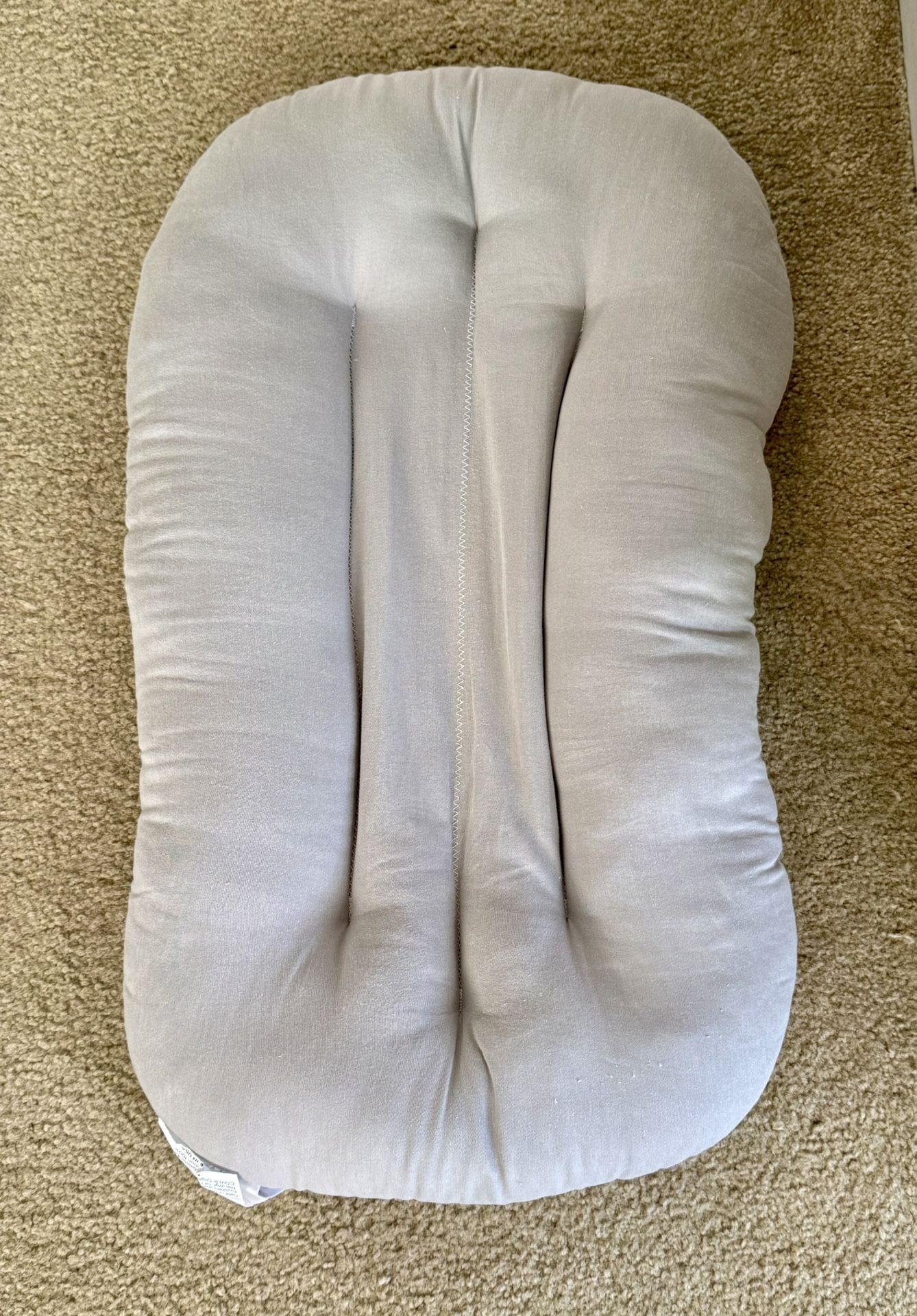 Snuggle Me Newborn Lounger 