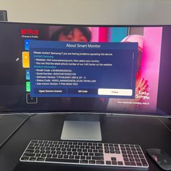 Samsung Odyssey OLED G8 Curved Gaming Monitor