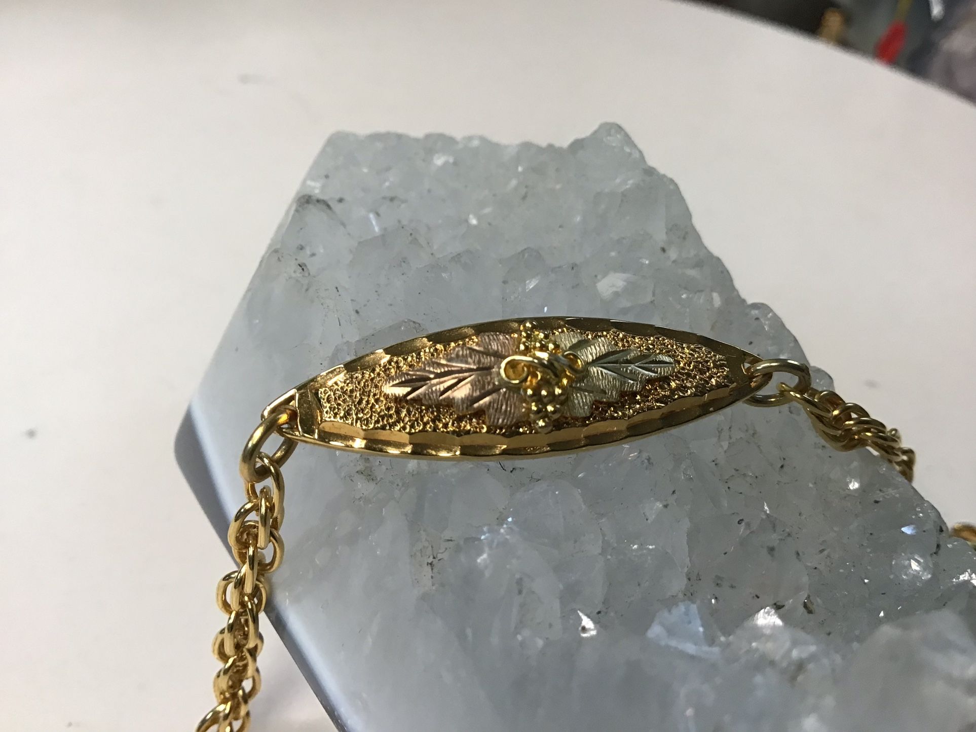 10k “Trim” Bracelet