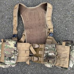 Tactical Tailor Tactical Harness Cons with Pouches