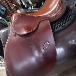 HDR CC Jump Saddle