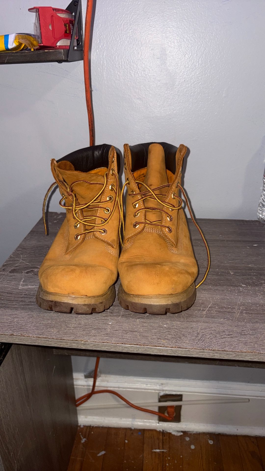 Timberland 6” Premium Wheat Boots – Men’s Size 10 M – Clean