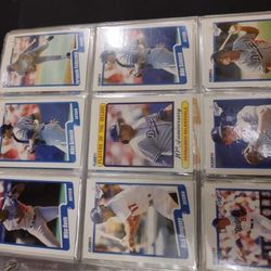 Variaty Of Baseball Cards 