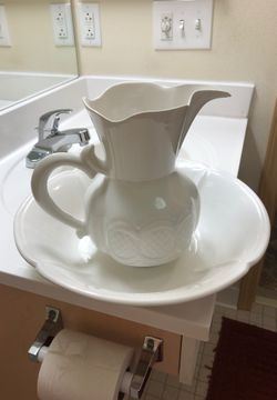 Decorative pitcher and plate