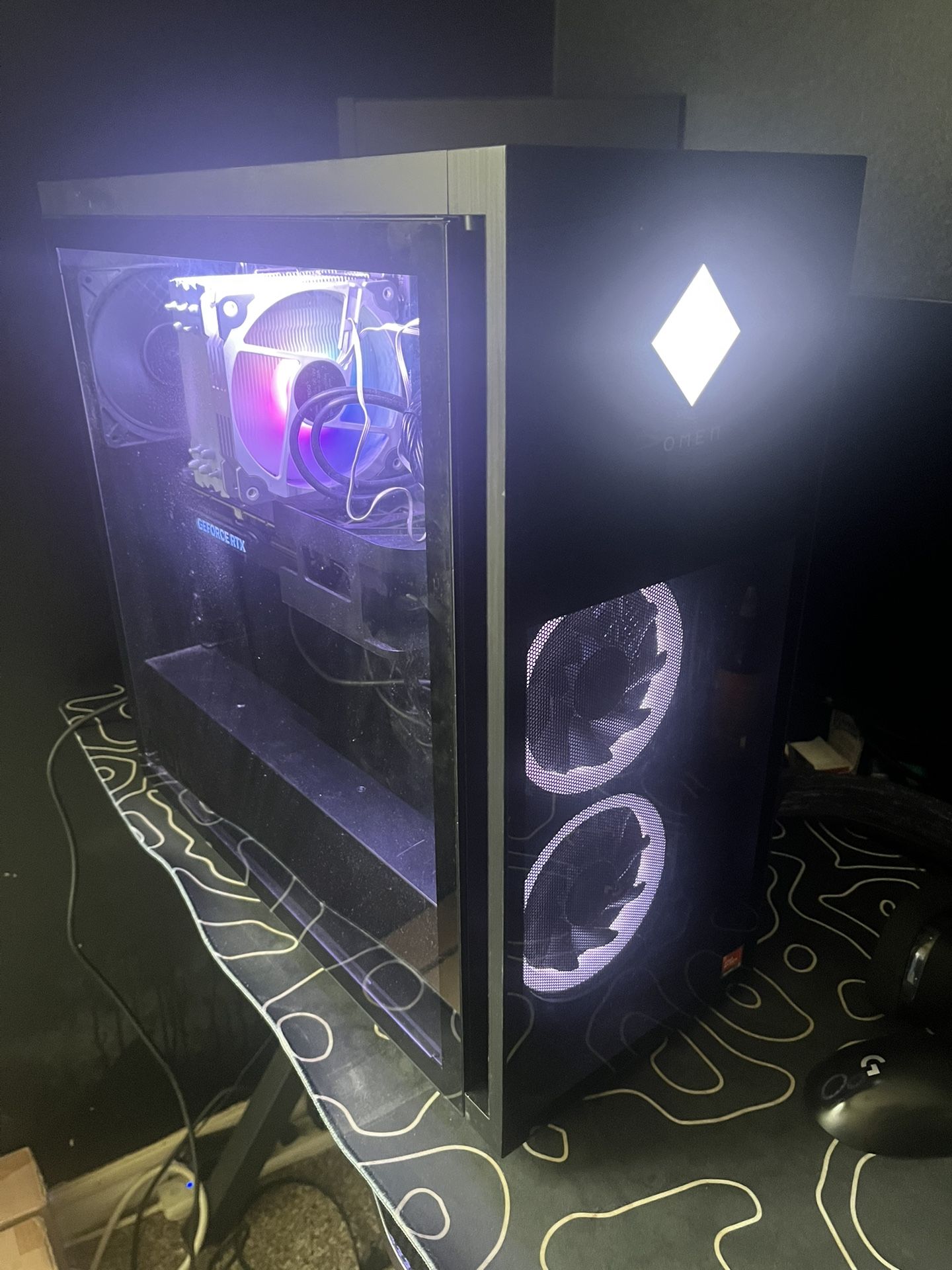 HP OMEN - 40L Gaming Desktop - AMD Ryzen™ 9 7950X3D 16-Core 32-Thread Desktop - 32GB DDR5 Memory - NVIDIA GeForce RTX 4060 ti- 1TB SSD - Black