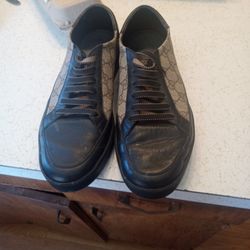 Gucci. Size 9. Leather 