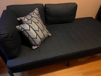 Beautiful twin Daybed