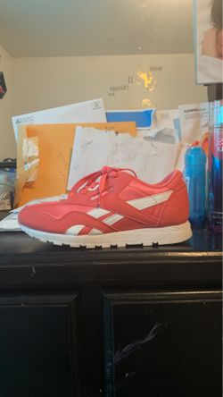 Reebok size 3 Y brandnew 40.00