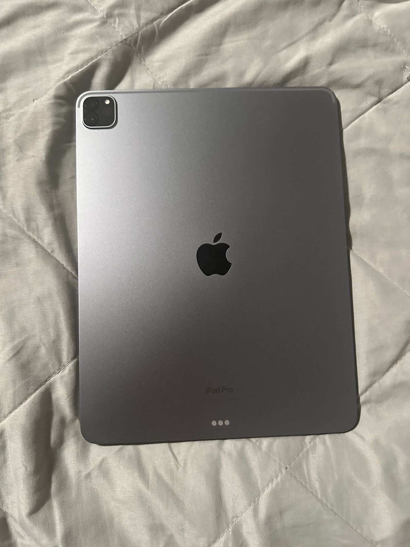 IPad Pro 12.9 (6th Gen) - 256 GB
