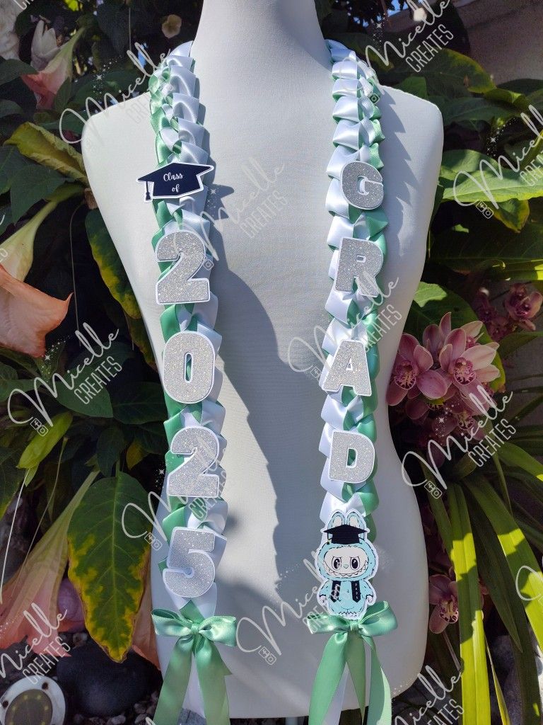 Labubu Open Lei 💙🎓