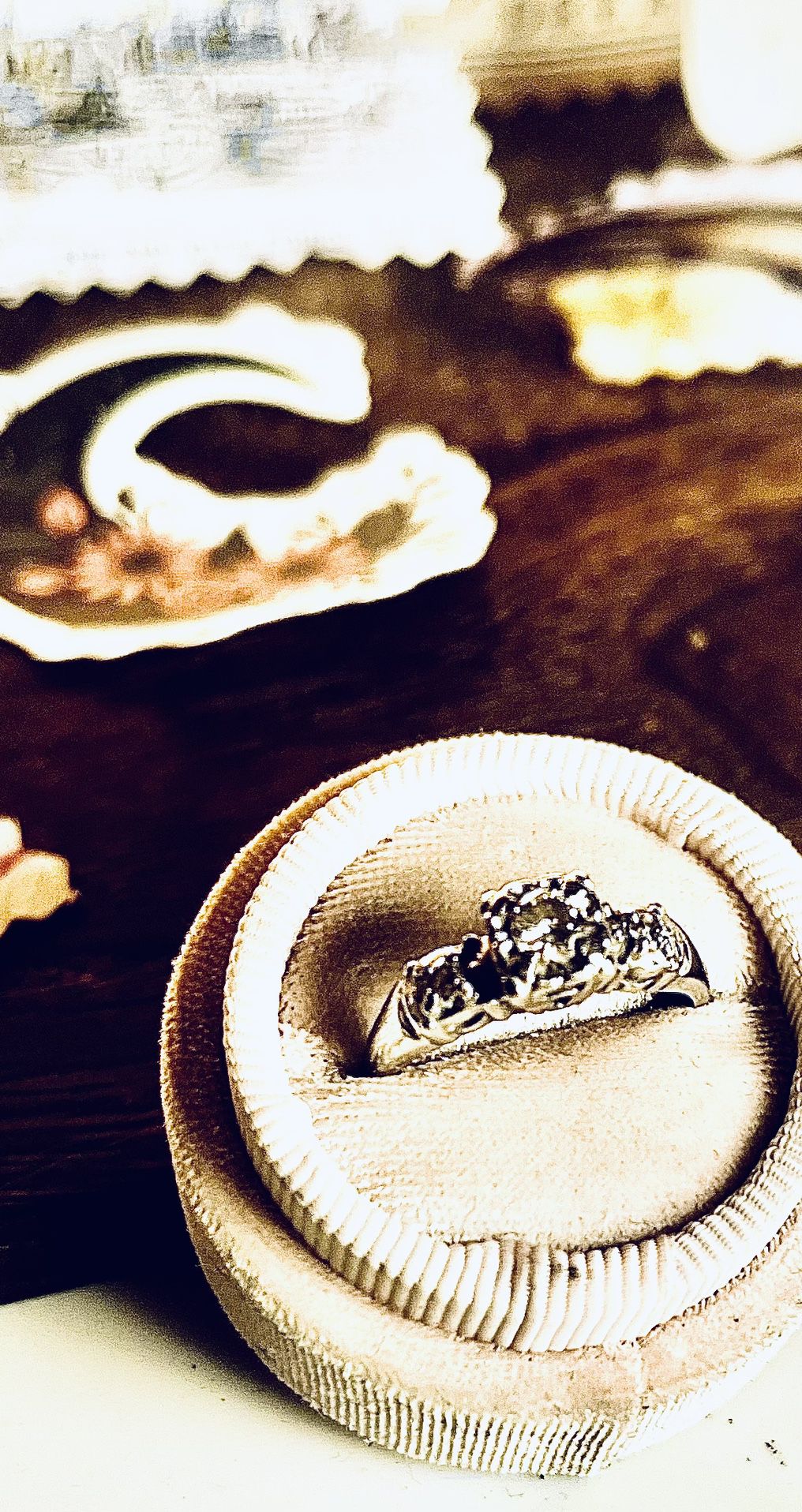 White Gold & Diamond Vintage Style Wedding Ring 