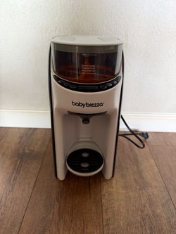 Baby Brezza Formula Pro Baby Bottle Maker