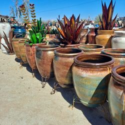 Metal Yard Art 🌵Imports🌺POTTERY🌻(READ DESCRIPTION❗️) RETAIL* WHOLESALE🔥
