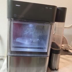 GE  OPEL PROFILE ICE MAKER