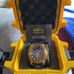 Invicta Blue And Gold Watch W/Box 100$