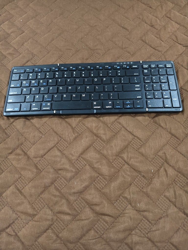 Samsers Foldable Multi-Device Bluetooth Keyboard