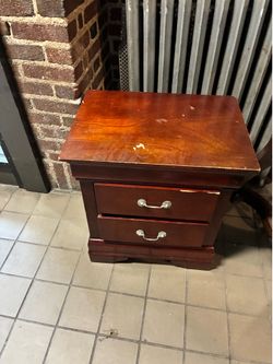 Wooden 2-Drawer Nightstand